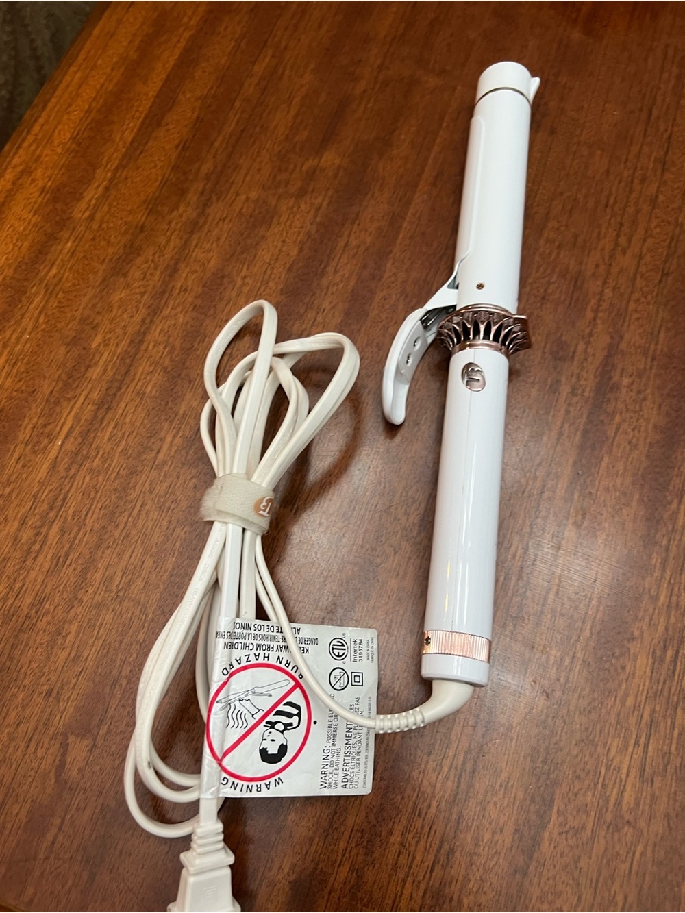 T3 White and Rose Gold Curling Iron - Picture 7 of 16